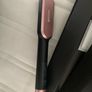 Wavytalk viral hair straightener brush Image 2