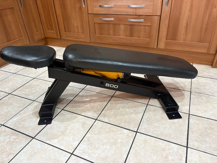 HEAVY Duty Weight Benches, 1/2 New Price, Cheap!!!