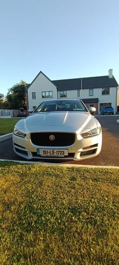 Jaguar XE 2.0D Portfolio Automatic