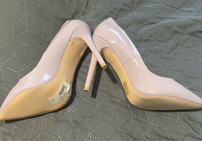 Faith Lilac  high heels