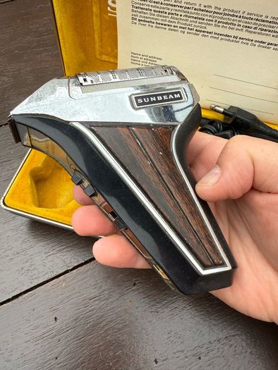Sunbeam  groomer 1970