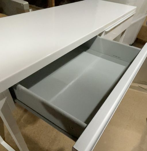 Ikea Best BURS high gloss desk