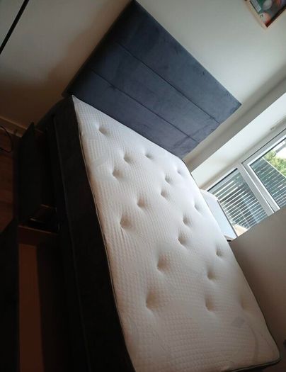 King size bed bed in king size with mattress