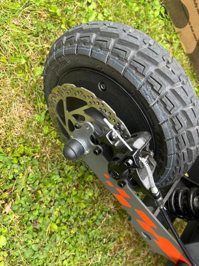Electric scooter