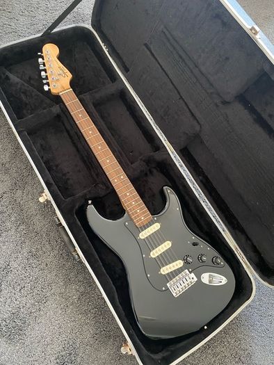 Kinsman Hard Case - Suit Strats/Teles
