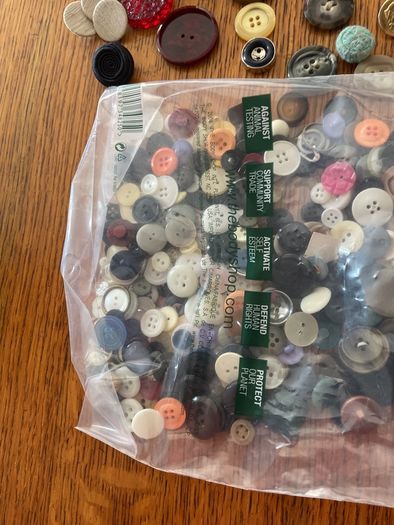 Large bag of buttons , lots of vintage ones