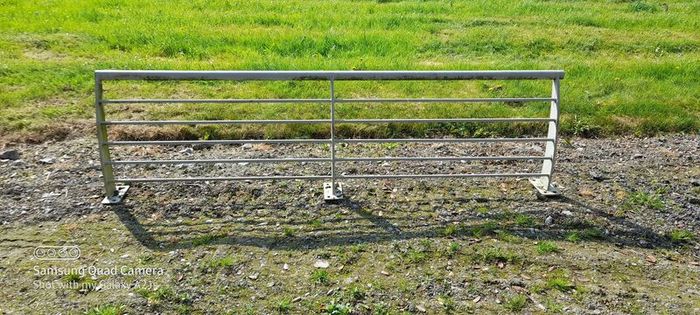 wall railings