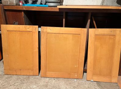 Kitchen press doors