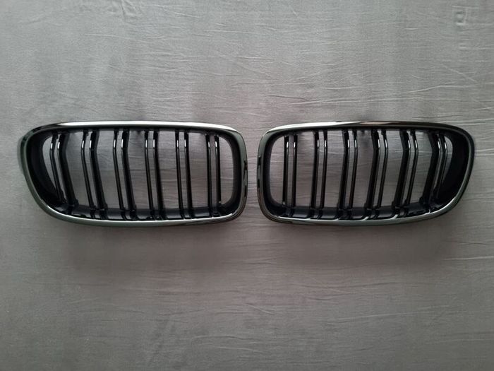 BMW 3 Series F30 F31 Gloss Black Kidney Grilles Brand New