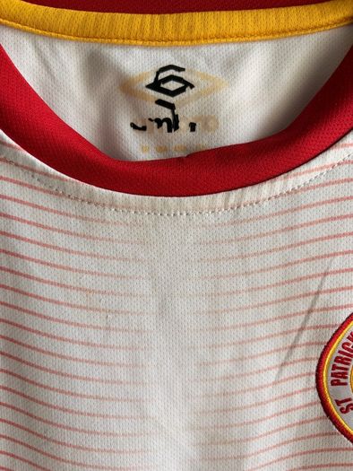 Umbro St Patrick's Athletic FC Training Top White Red Striped