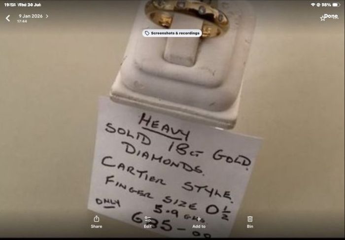 New 18ct Gold Cartier Style Diamond Ring