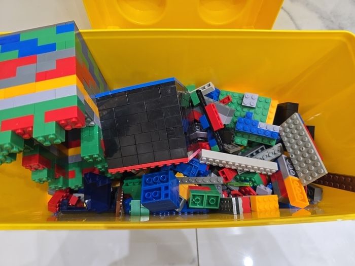 Building blocks, not LEGO