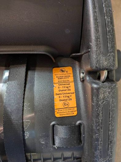 silver cross car seat + isofix