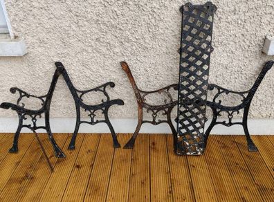 Cast iron bench ends (ONLY ONE SET LEFT)
