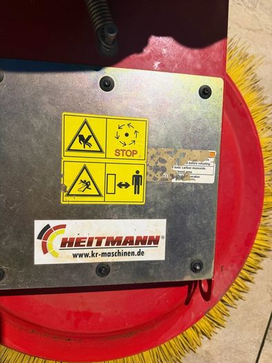 Honda heitmann rotating brush cleaner