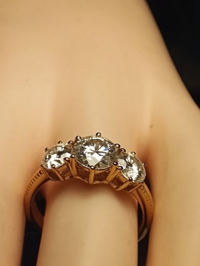 Bargain 18kt Vermeil Hard Gold Plated Sterling Silver Moissanite Trinity Ring