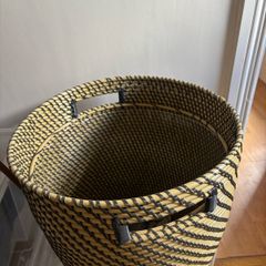Large plant pot