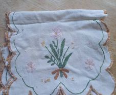 Vintage  Embroidered Settee Runner4