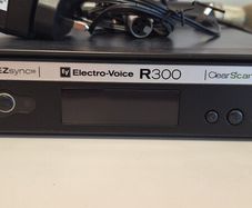 EV R300 Wireless Microphone