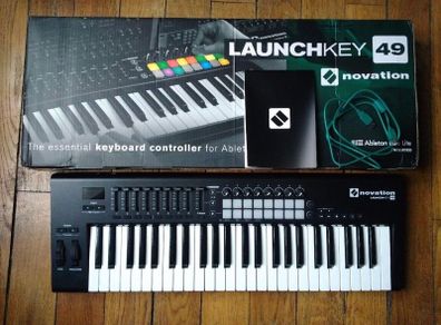 Novation Launchkey 49 Midi Controller