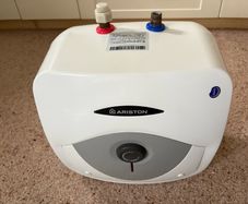 Ariston Andris Lux Undersink Water Heater 2kw 10ltr