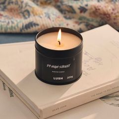 LUSH 29 High Street Single Wick Candle 200g!