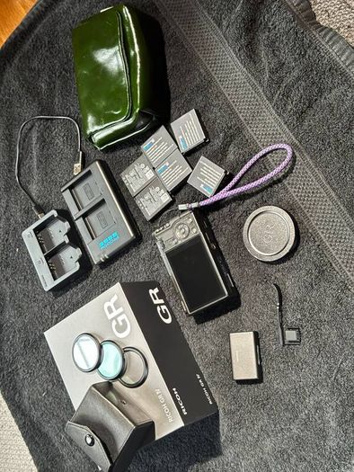 Ricoh GR IV (GR4) + GF-2 Flash & Lots of Extra