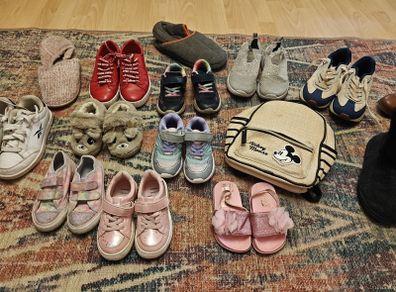 Shoes bundle kids and women