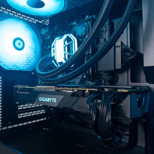 Black Gaming Pc - Plug & Play | Rtx 2070 | I5 9400 | 16gb Ram | 480gb Ssd
