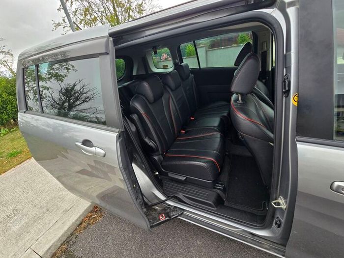 2015 Mazda Premacy