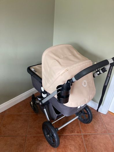Bugaboo Cameleon and Maxi Cosi car seat