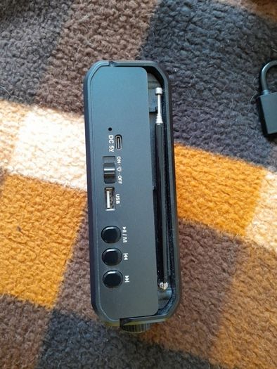 small radio