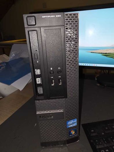 Job Lot: Dell job lot for parts or fix For Parts or Repair / Repairer's Lot