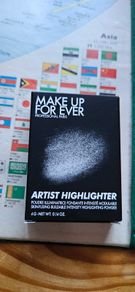 Make Up For Ever Artist Highlighter in H120 Bouncy Lilac