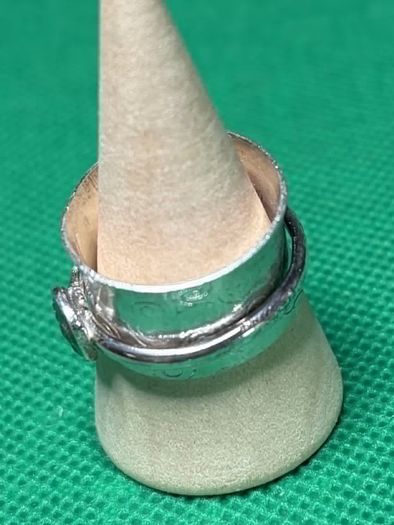 Handmade sterling silver spinner ring. Size P&1/2