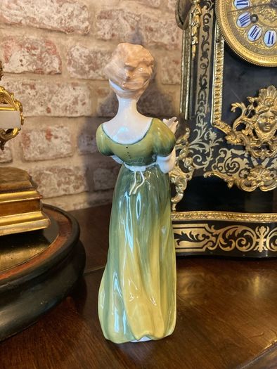 Royal Doulton figurine "Veneta "
