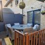 outdoor table and chairs Image 3