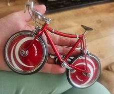 Die-cast bicycle