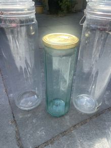 Glass storage