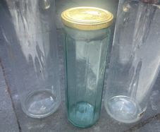 Glass storage