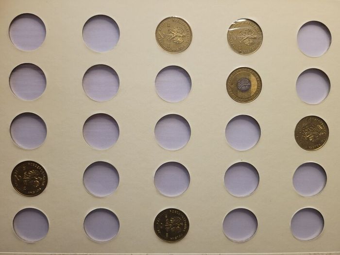 Asking price 440 euro. Poland Set of 2 zloty coin GOLD NORDIC 1995-2009 (103 pieces).