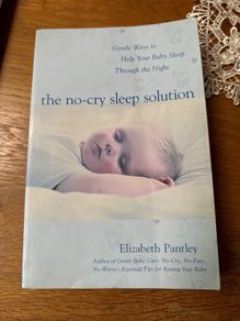 The no- cry sleep solution by Elizabeth Pantley