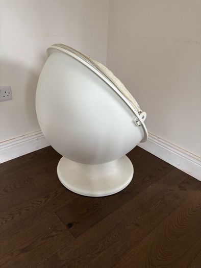 Ikea Egg Chair