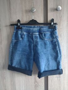 Push up short jeans please read description