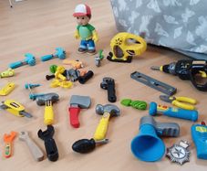 Handy Manny toys and workshop tools bundle