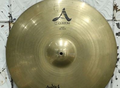 zildjian A custom mediun ride cymbal
