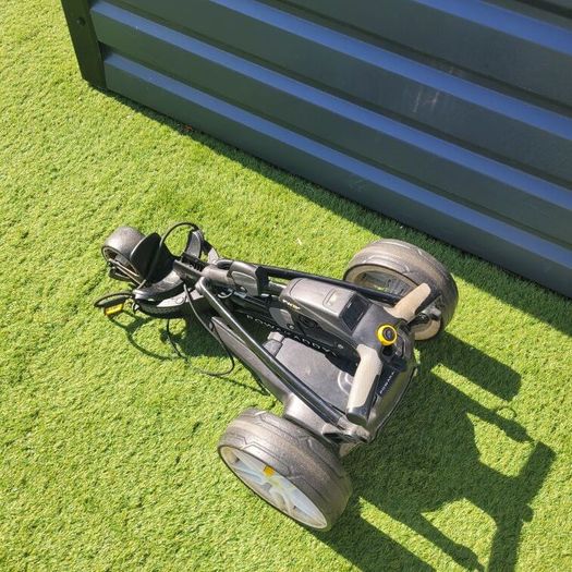 Powacaddy FW3s
