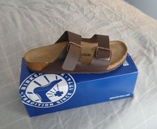 Birkenstock Arizona Sandals Brand New Size 8