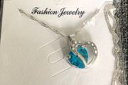Girls new necklace