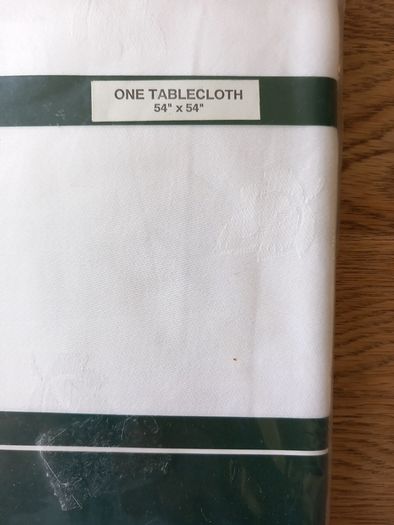 Hillside Traditional Damask Vintage 100% Cotton Tablecloth 54 " x 54" Unused